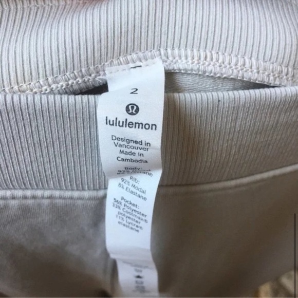 NEW Lululemon Every Moment Pant 26" Vapor Size 2 - Picture 10 of 10